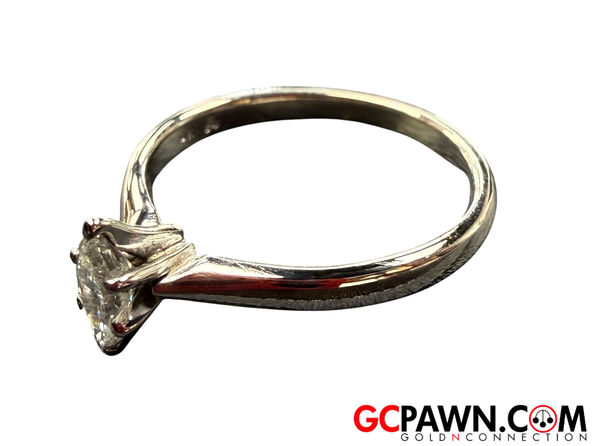Women's Solitaire ring 14kt White Gold 
