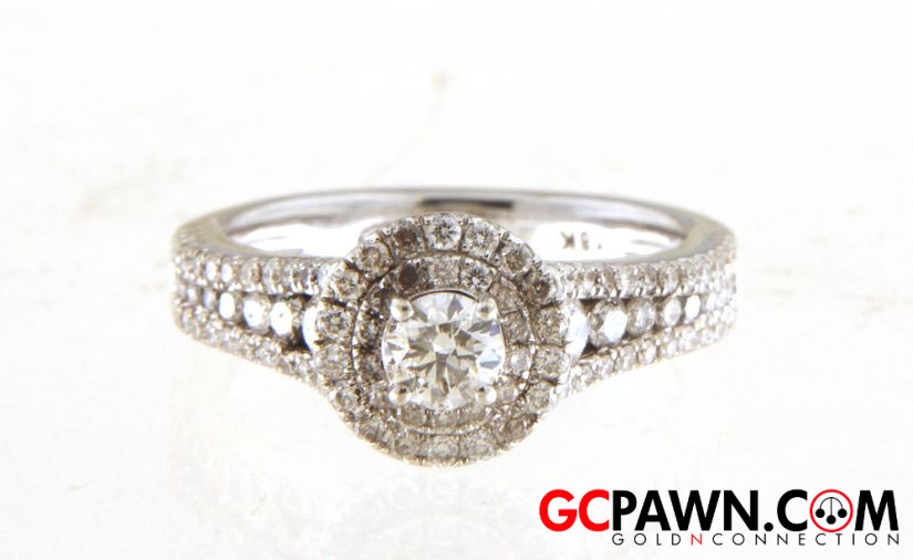 View product details for Women's Cluster ring 18kt White Gold 
