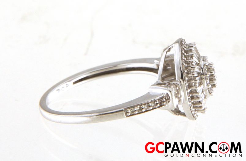Women's Cluster ring 14kt White Gold 