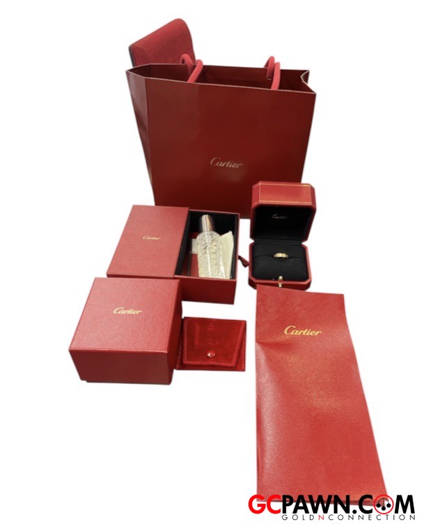 View product details for Cartier Women's Fashion Ring 18kt Yellow Gold 