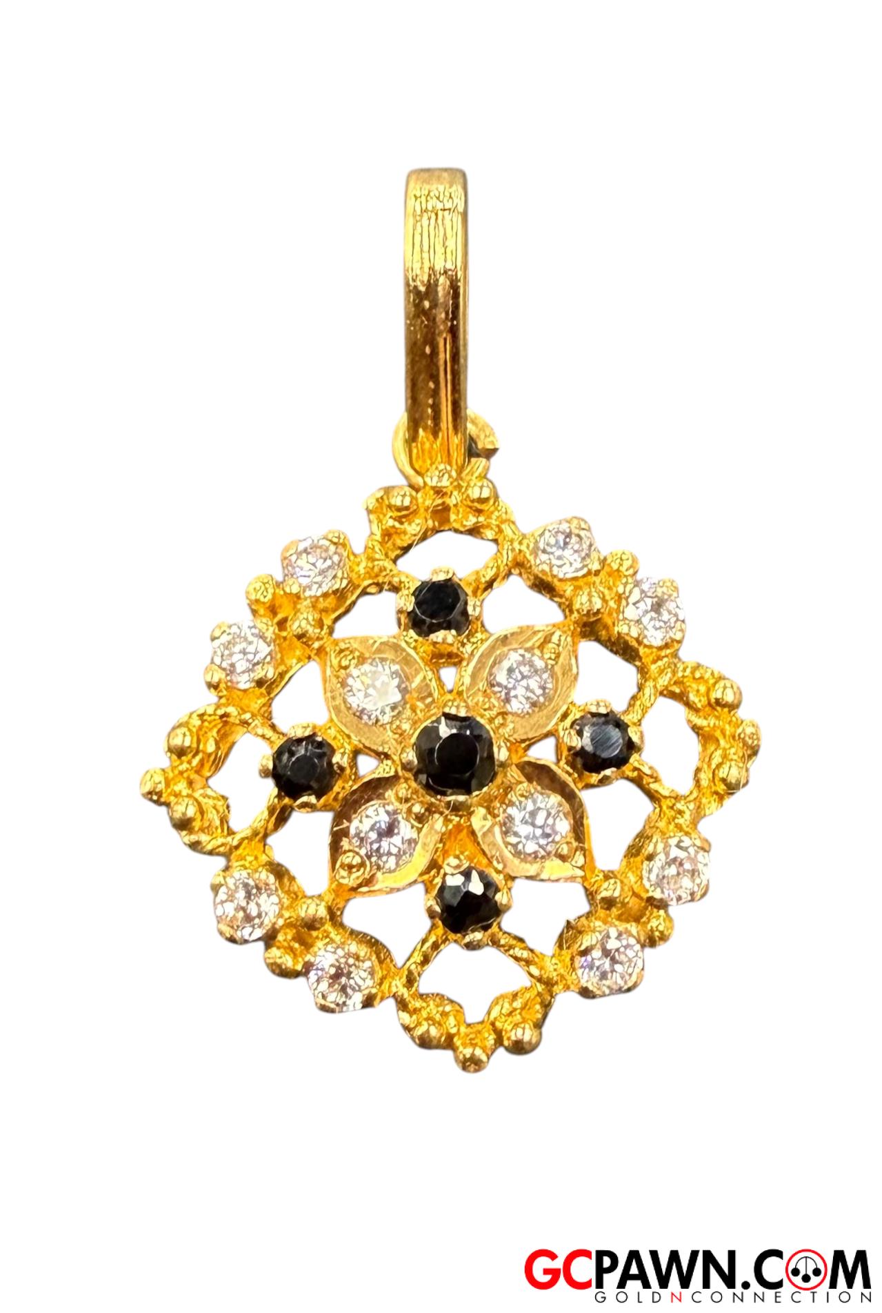 View product details for Women's Charm 22kt Yellow Gold 