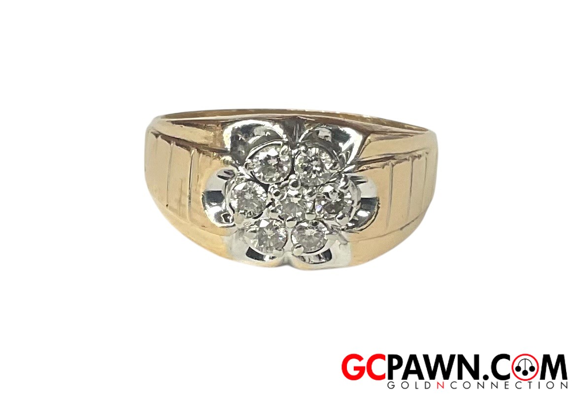 View product details for Unisex Cluster ring 14kt Yellow Gold 