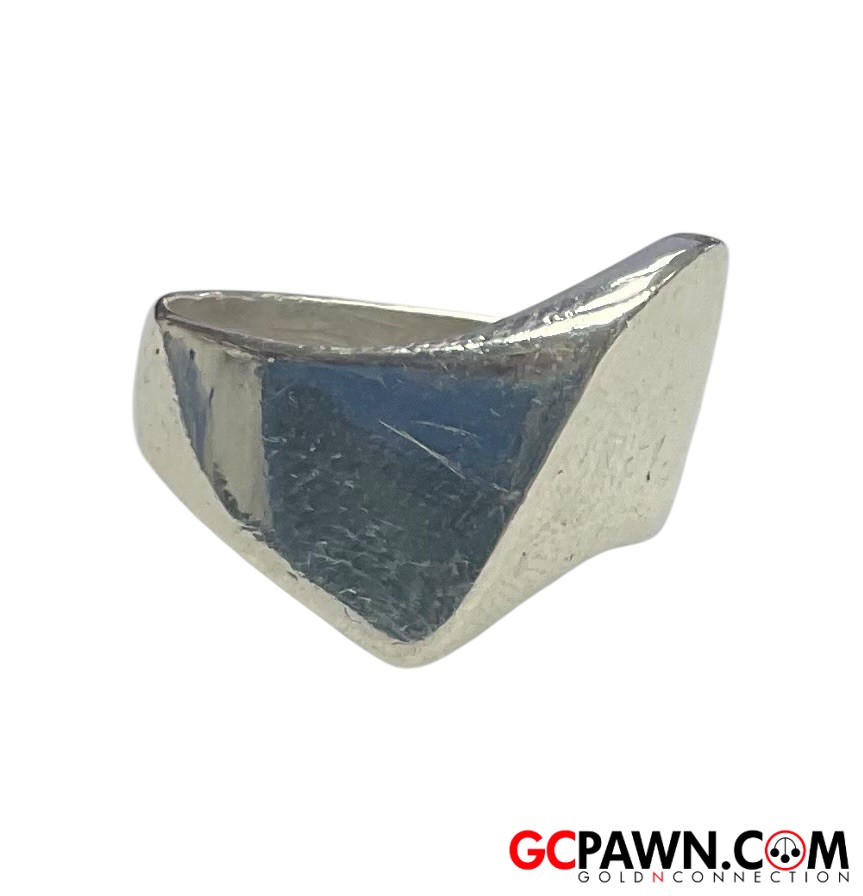 View product details for Unisex Fashion Ring .925 Silver 