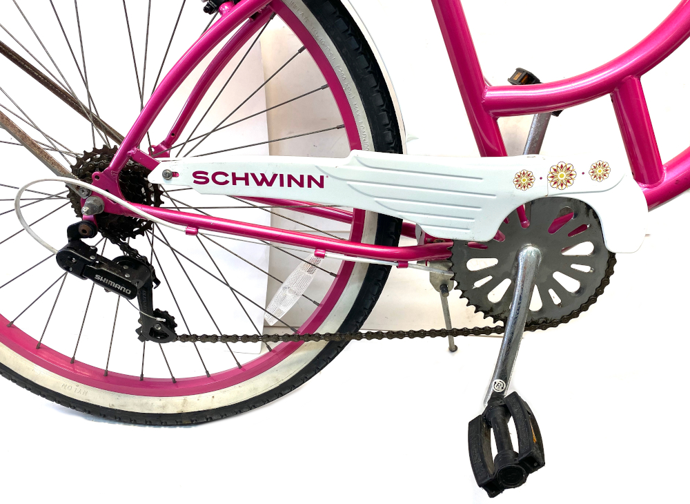 schwinn lulu beach cruiser