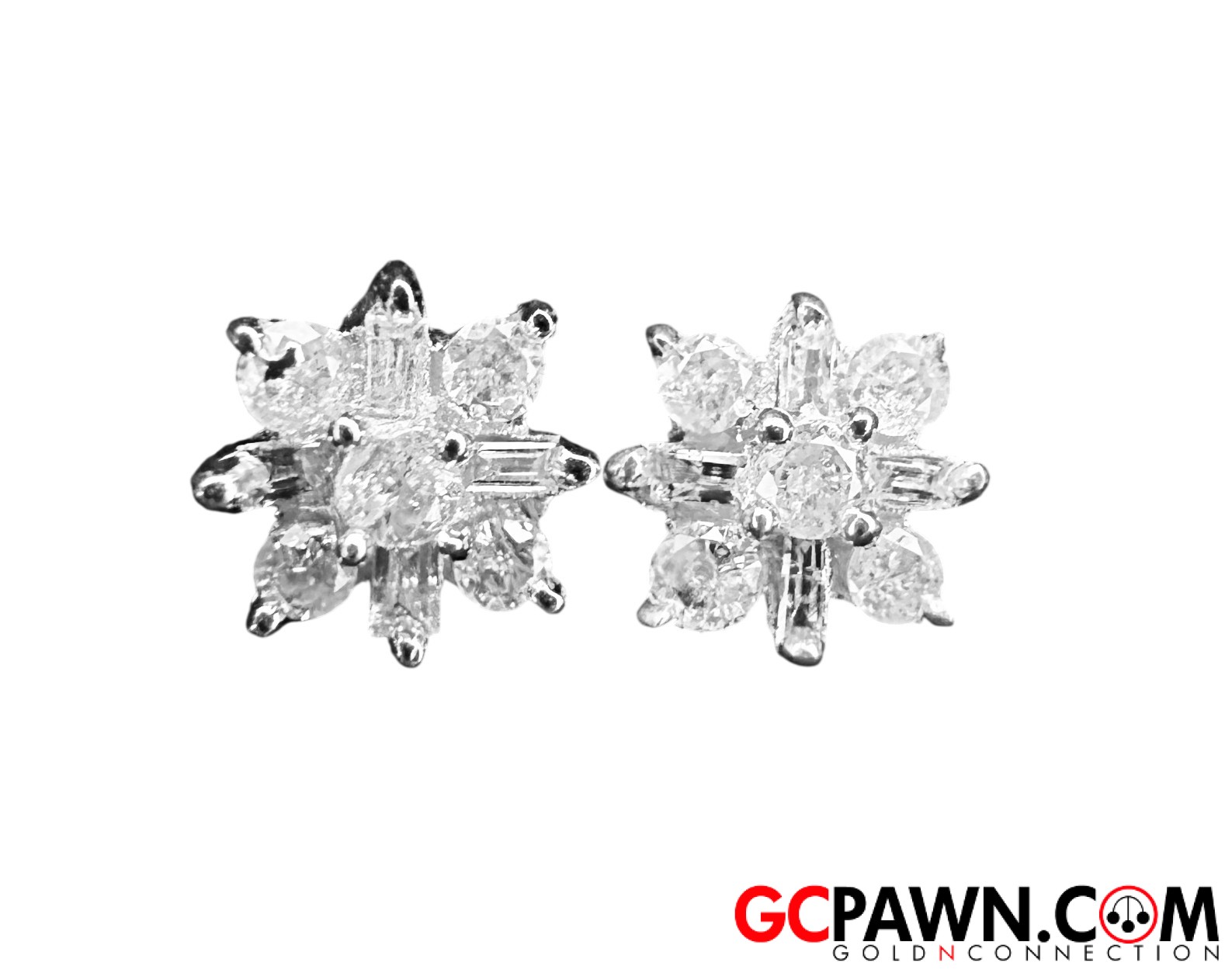 View product details for Women's Earrings 10kt Yellow Gold 