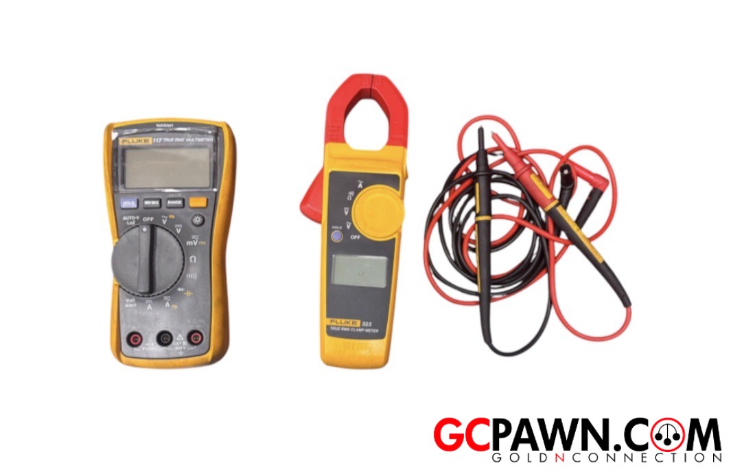 View product details for Fluke - AC Service tools - 117/323 - Multimeter/Clamp Meter