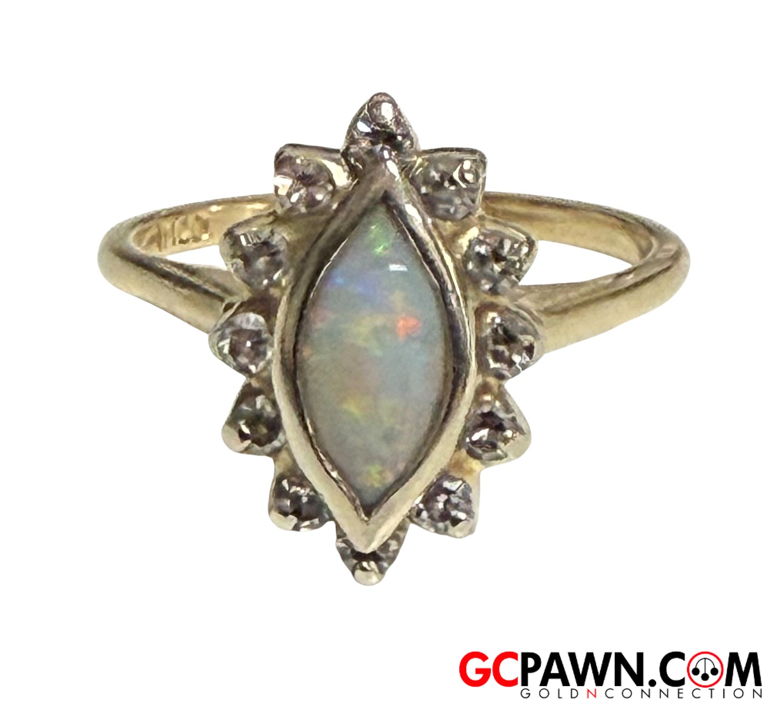 View product details for Unisex Cluster ring 14kt Yellow Gold 